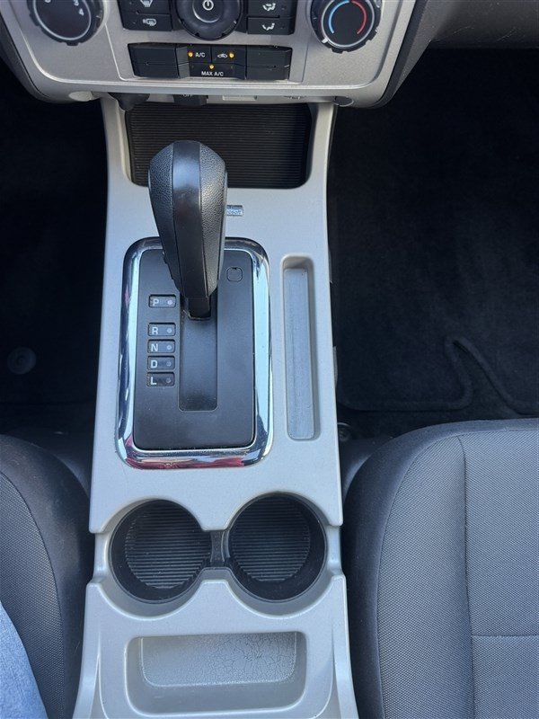 Used 2012 Ford Escape XLT FWD image 20