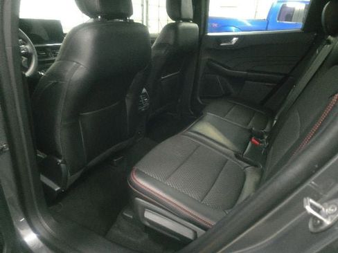 Used 2024 Ford Escape ST-Line w/ Tech Pack #1 AWD/4WD image 12