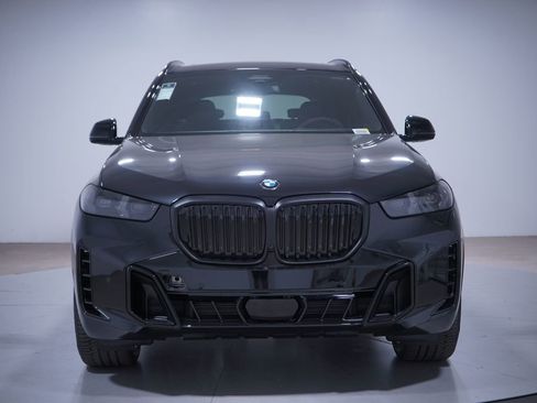 New 2026 BMW X5 sDrive40i w/ M Sport Package image 4