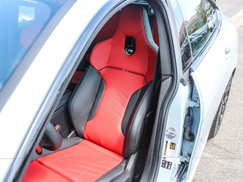 Used 2025 BMW M235i xDrive w/ Technology Package AWD/4WD image 23