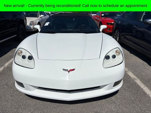 Used 2006 Chevrolet Corvette Convertible w/ Preferred Equipment Group RWD image 7