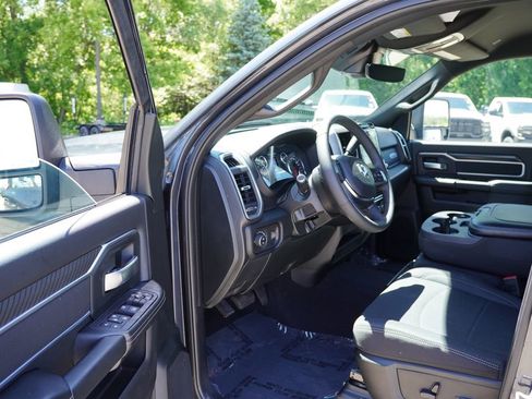 Certified 2026 RAM 2500 Big Horn AWD/4WD image 15
