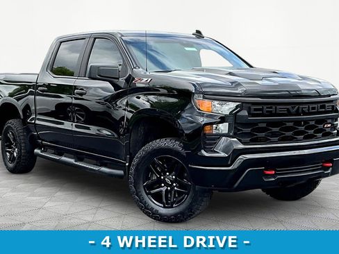 Used 2023 Chevrolet Silverado 1500 Custom Trail Boss image 3