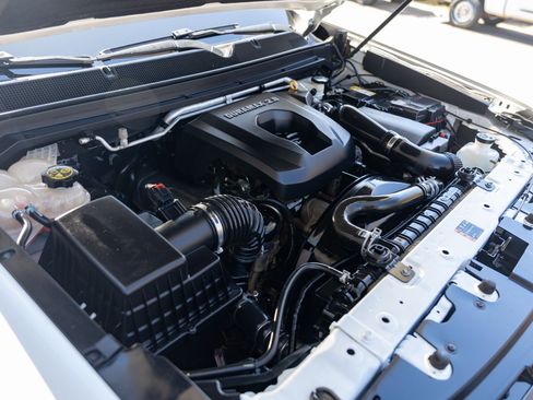 Used 2018 Chevrolet Colorado ZR2 image 22