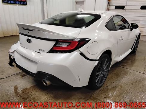 Used 2024 Subaru BRZ Limited image 3