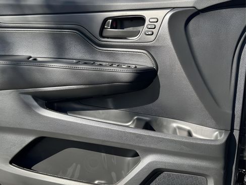 New 2026 Honda Odyssey Sport-L image 17