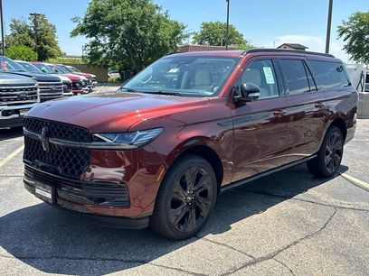New 2027 Lincoln Navigator L Reserve w/ Jet Appearance Package