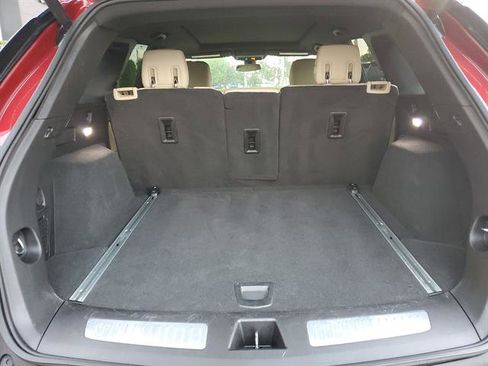 Used 2018 Cadillac XT5 Luxury w/ Driver Awareness Package image 32