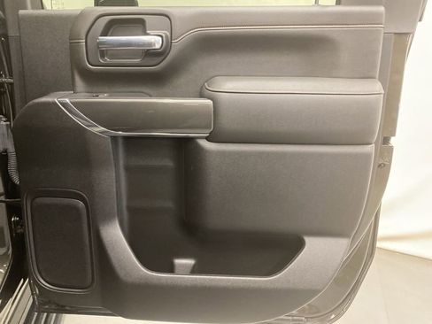 Used 2023 GMC Sierra 2500 AT4 w/ AT4 Premium Plus Package image 13