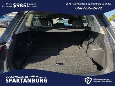 Used 2023 Volkswagen Tiguan SE image 18
