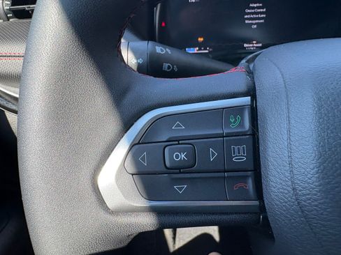 Certified 2025 Jeep Compass Trailhawk w/ Trailhawk Elite Group AWD/4WD image 17