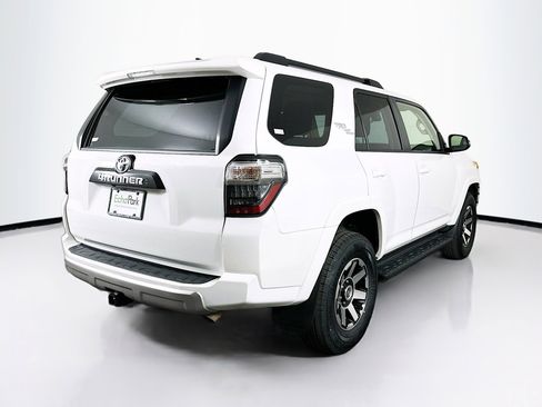 Used 2024 Toyota 4Runner TRD Off-Road Premium image 9