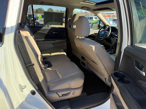Used 2018 Honda Pilot EX-L image 10
