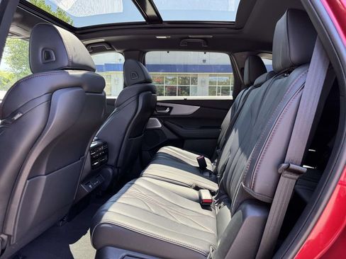 Certified 2025 Acura MDX A-Spec AWD/4WD image 10