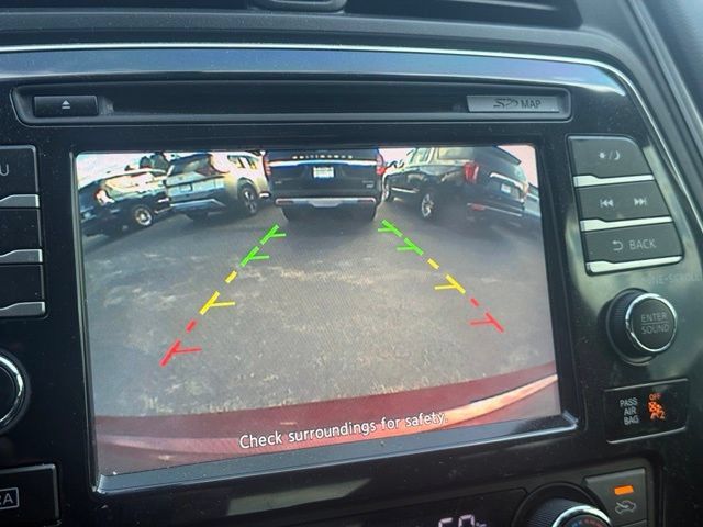Used 2016 Nissan Maxima SR FWD image 6