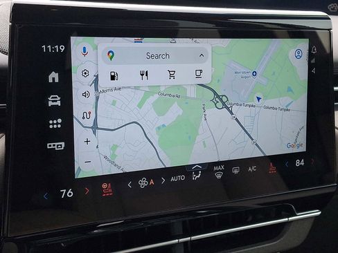 Used 2024 Lincoln Nautilus Premier image 17