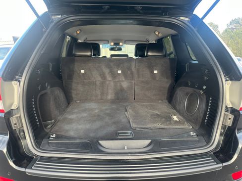 Used 2012 Jeep Grand Cherokee Laredo image 34