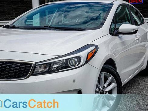 Used 2017 Kia Forte LX w/ LX Popular Package FWD image 6
