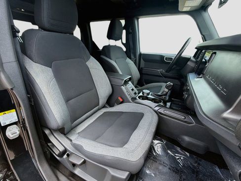 Used 2025 Ford Bronco Big Bend AWD/4WD image 32