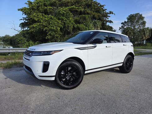 Used 2026 Land Rover Range Rover Evoque S AWD/4WD image 1