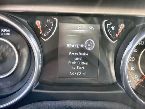 Used 2018 Jeep Wrangler Unlimited Sport S image 10