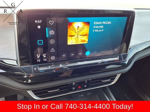 Used 2024 Volkswagen Atlas Cross Sport SE AWD/4WD image 22