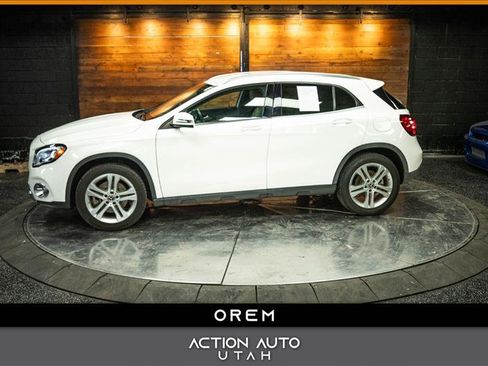 Used 2020 Mercedes-Benz GLA 250 4MATIC image 1