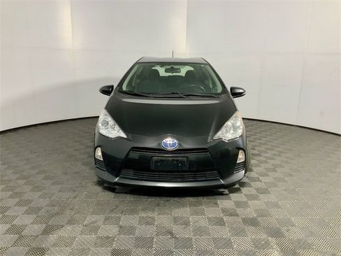 Used 2014 Toyota Prius C Two image 3