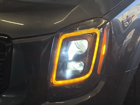 Used 2021 Kia Telluride SX w/ Nightfall Edition Package AWD/4WD image 35