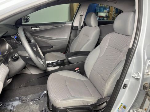 Used 2011 Hyundai Sonata GLS image 22