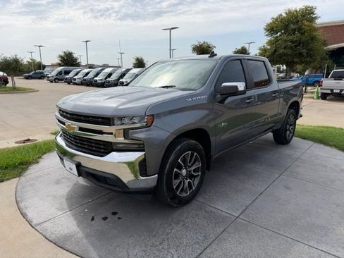Used 2019 Chevrolet Silverado 1500 LT w/ Texas Edition RWD image 3