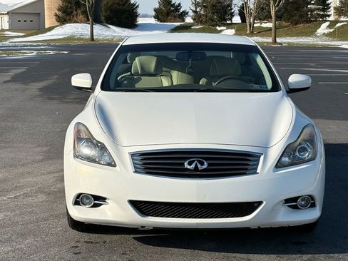 Used 2014 INFINITI Q60 Convertible w/ Premium Package image 3