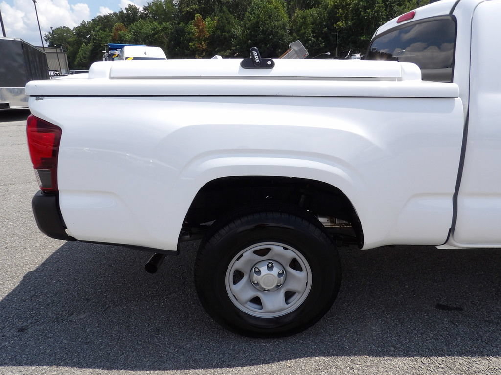 Used 2020 Toyota Tacoma SR RWD image 46