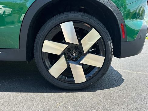 New 2025 MINI Cooper Countryman S w/ Comfort Package Max image 10