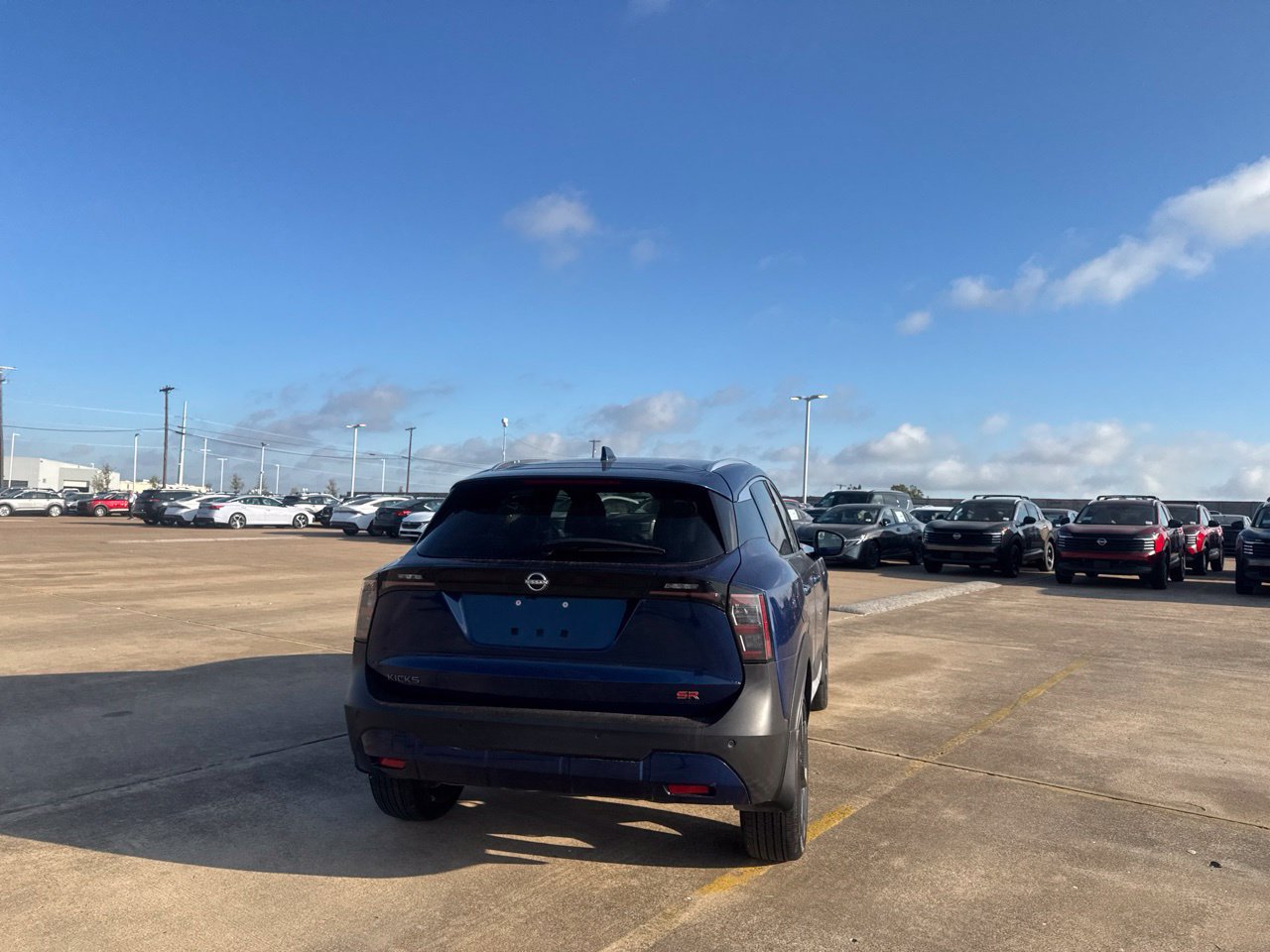 Certified 2025 Nissan Kicks SR FWD image 24