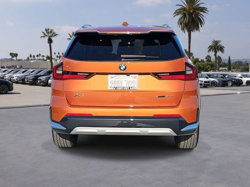 Used 2025 BMW X1 xDrive28i w/ Technology Package image 6
