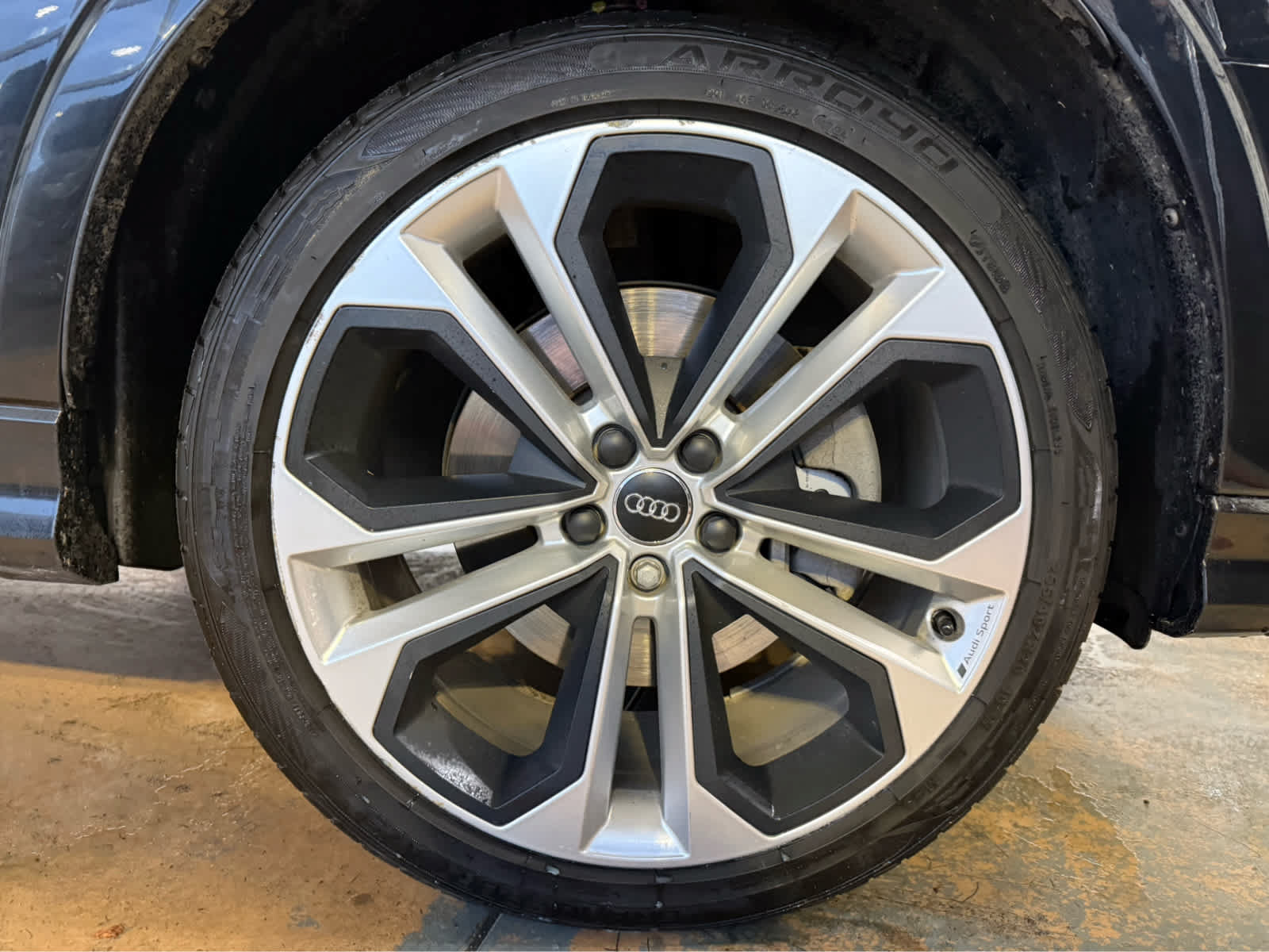 Used 2020 Audi Q3 2.0T Premium Plus w/ Premium Plus Package AWD/4WD image 8