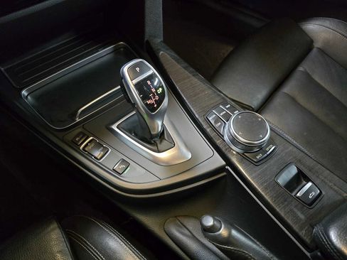 Used 2018 BMW 430i Convertible image 34