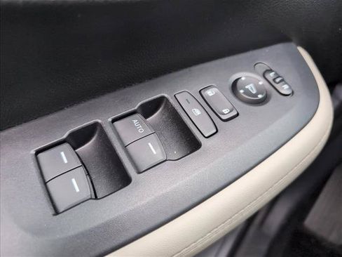 Used 2024 Honda HR-V LX image 20