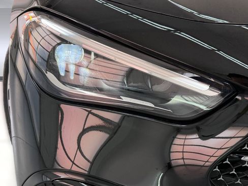 New 2026 Mercedes-Benz CLE 300 4MATIC Cabriolet image 8