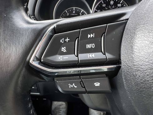 Used 2021 MAZDA CX-5 Touring image 20