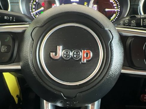 Used 2023 Jeep Wrangler Unlimited Rubicon 4xe w/ Steel Bumper Group AWD/4WD image 66