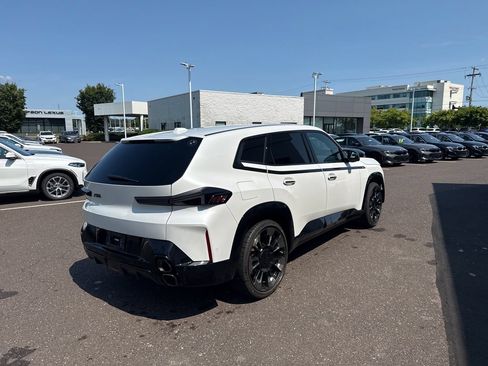 Used 2023 BMW XM AWD/4WD image 5