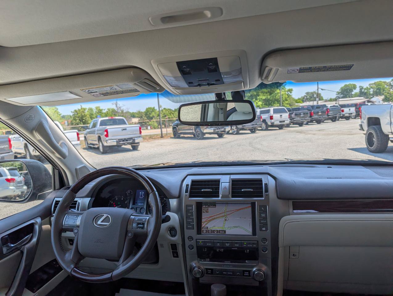 Used 2016 Lexus GX 460 w/ Premium Package AWD/4WD image 18