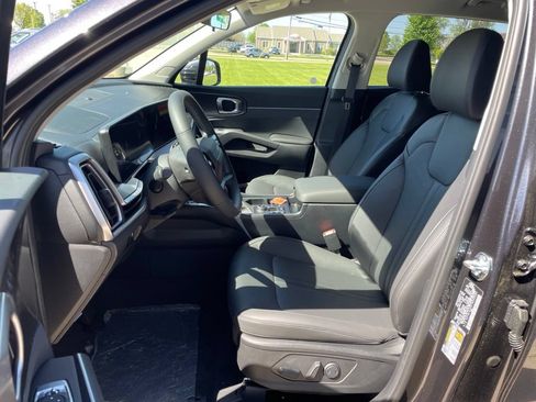 New 2026 Kia Sorento S AWD/4WD image 8