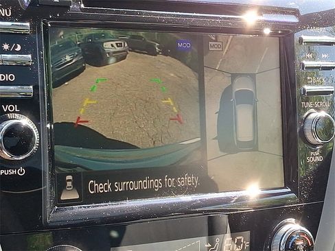 Certified 2024 Nissan Murano Platinum w/ Cargo Package image 21