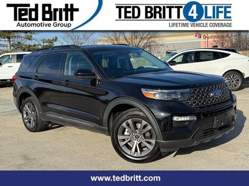 Used 2023 Ford Explorer XLT w/ Equipment Group 202A image 1