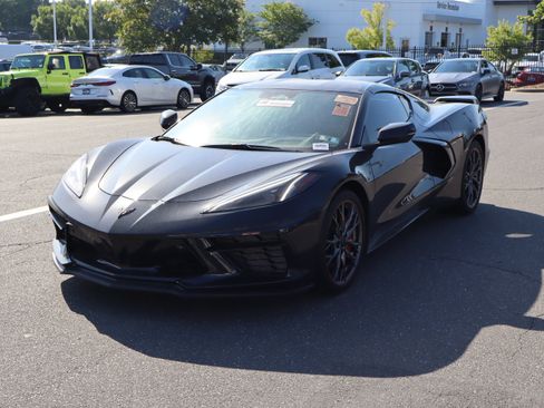 Used 2024 Chevrolet Corvette Stingray Preferred Cpe w/ Z51 Performance Package RWD image 16