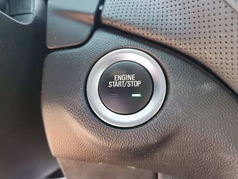Certified 2020 Chevrolet Equinox Premier FWD image 16