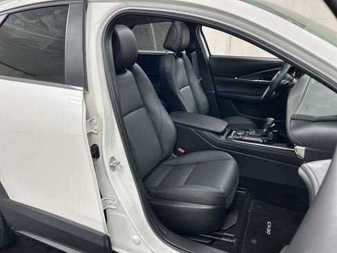 Certified 2025 MAZDA CX-30 AWD 2.5 S w/ Preferred Package image 23